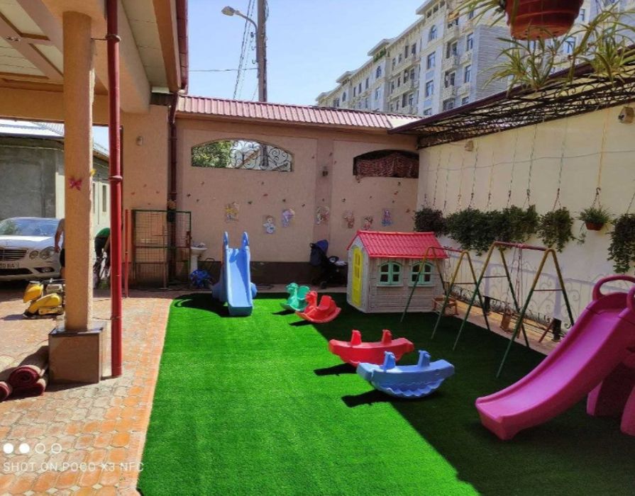 Suniy gazon chim eco zabor