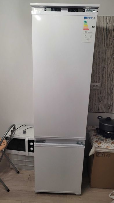 Combina frigorifica beko