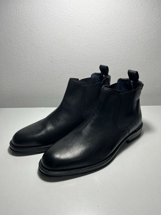 Ghete noi  , Tonmy marimea 41