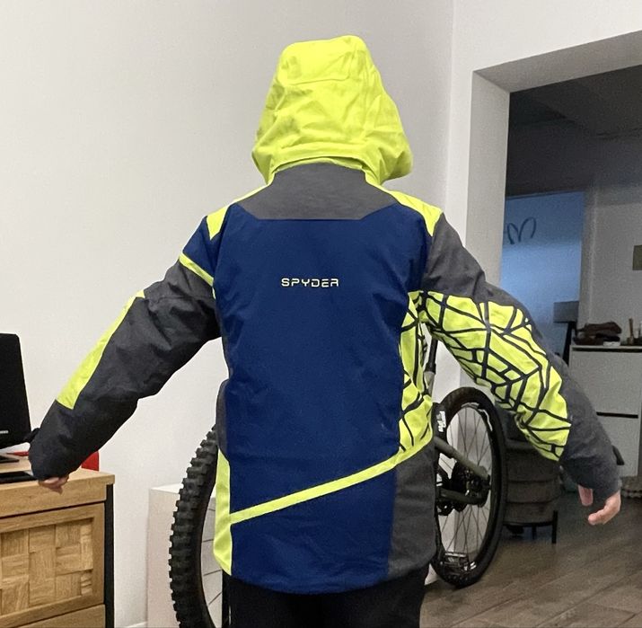 Geaca ski baiat Spyder Challenger - calitate premium