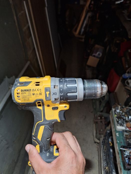 Dewalt dcd796 ударен