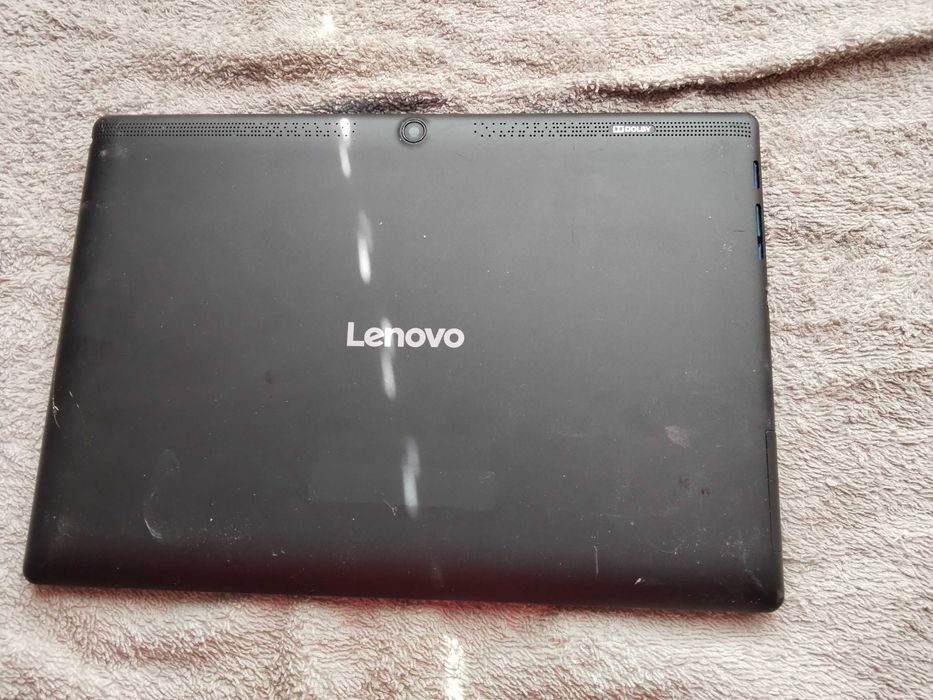 10инчов таблет Леново  тав 2  А10-30 2018-за части или смяна дисплей