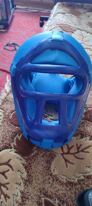 Продам кимоно и шлема