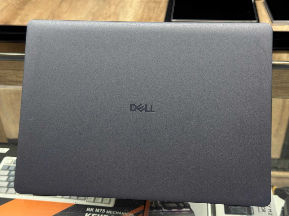DELL Pro 14 Core 5 120U RAM 16 Gb DDR5 5600 ssd 512