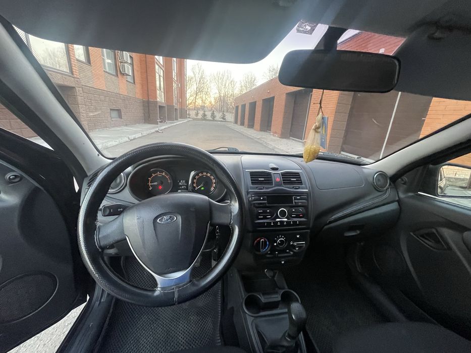 На продаже лада гранта