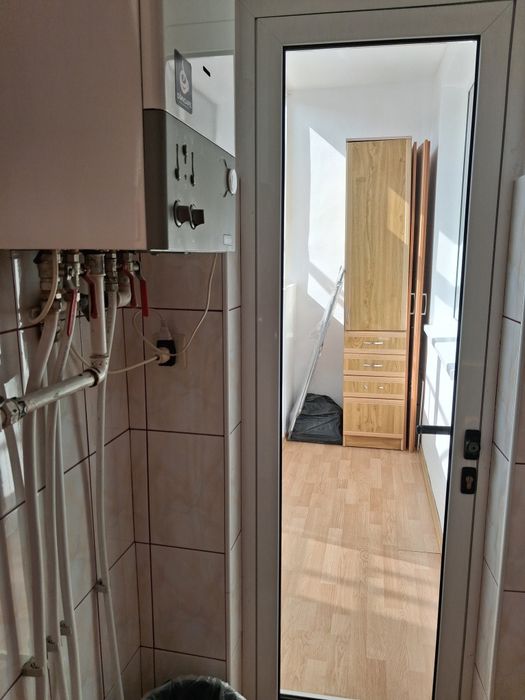 Inchiriez  apartament 2 camere
