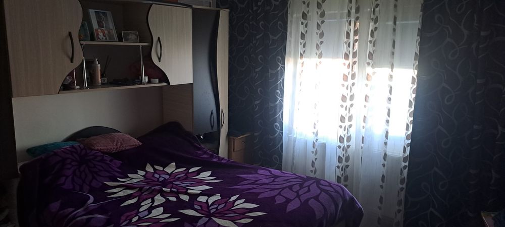 Vând apartament  Tomești