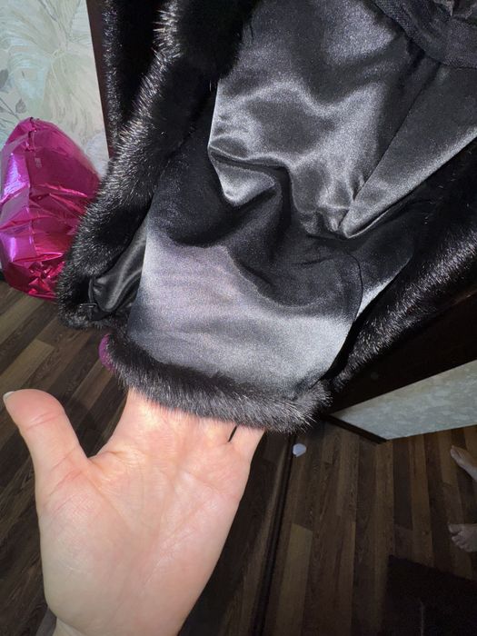 Продам норковую шубу