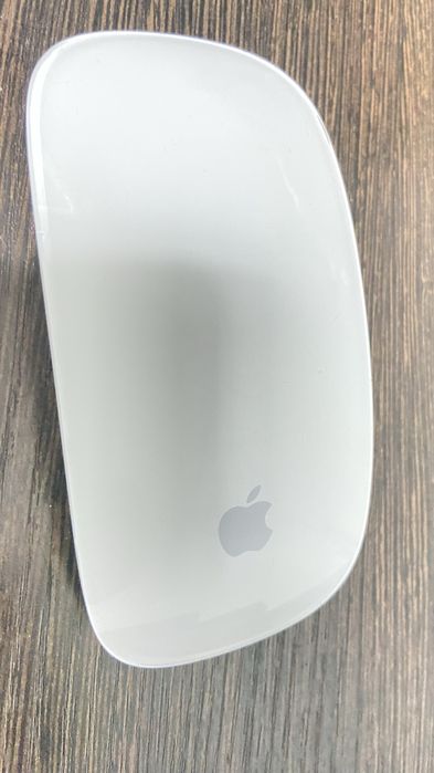 Мышкa Apple Bluetooth