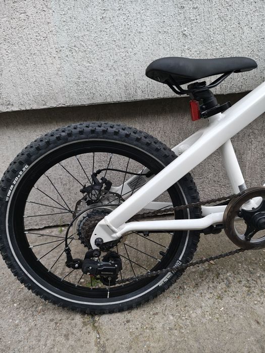 Bicicleta copii BMW JUNIOR 20 Zoll, frane disc alb perlat 6-9 ani