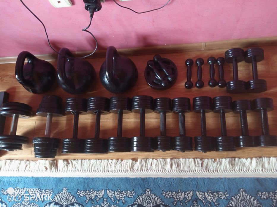Гантели 1, 5,5 ,7, 12, 15 кг и гири СССР