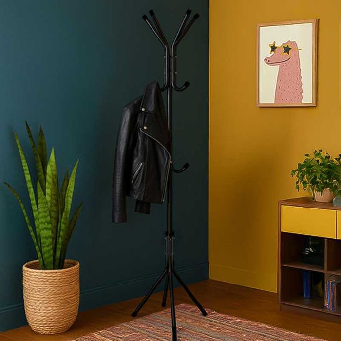 Стояща закачалка за дрехи – 170 см, метална с 4 крака, черна и бяла