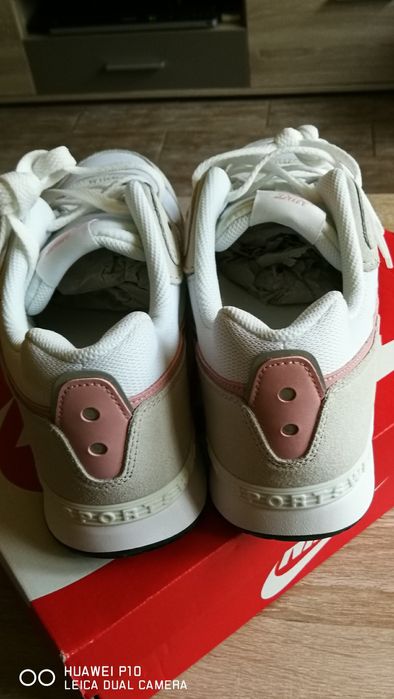 Vind încălțăminte sport Nike