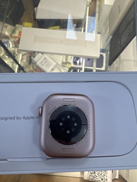 Watch 10 42 Rose Gold 100%