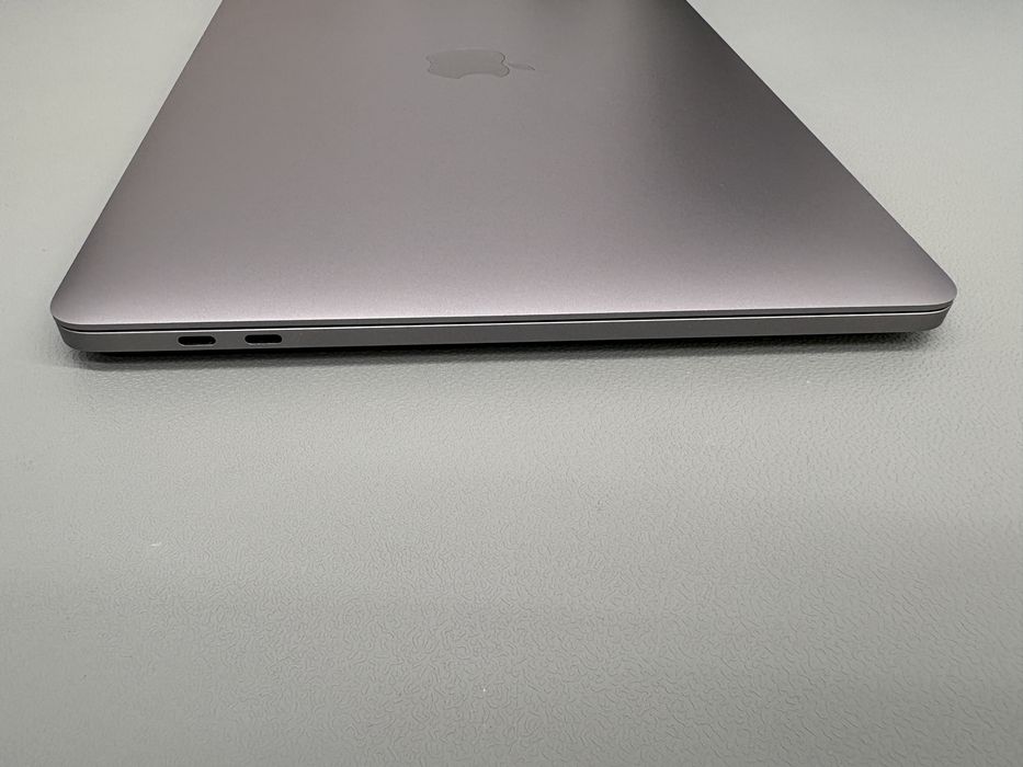 MacBook Pro 13” M1