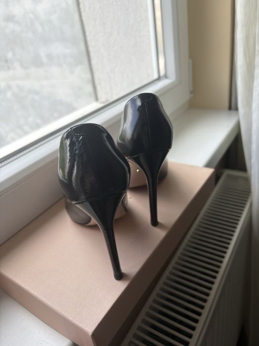 Vand pantofi stiletto din piele Musette