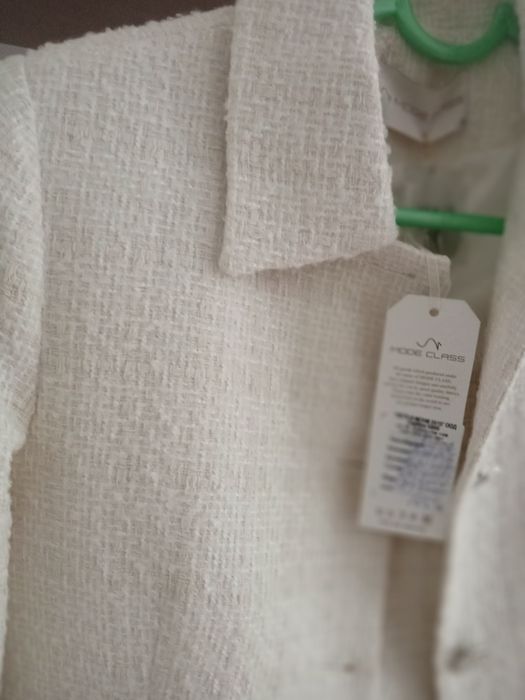 Дамски костюм 36 номер