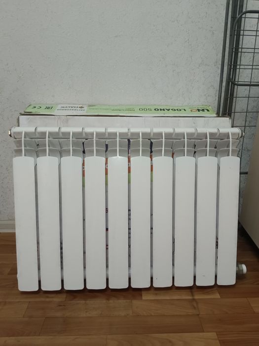 Продаётся батарея новая