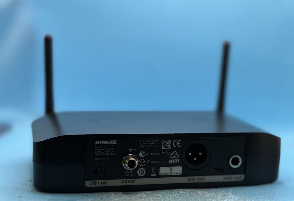 Безжична вокална система Shure GLX-D GLXD24/B58A Digital Wireless System – GLXD4 + BETA 58A