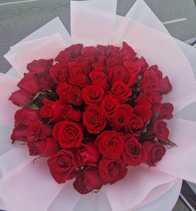 Продам розы 51 штук