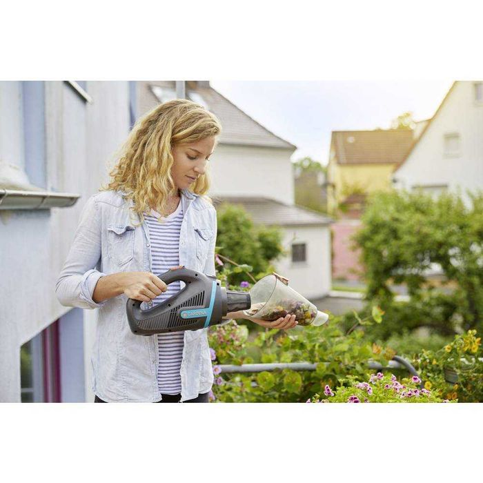 Ръчна прахосмукачка за външна употреба GARDENA EasyClean Li