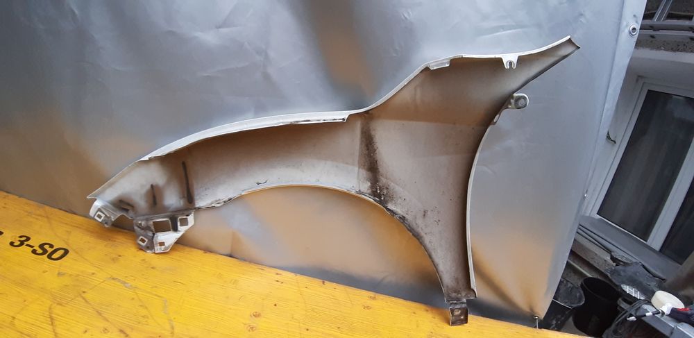 Преден десен калник хонда сивик Honda Civic