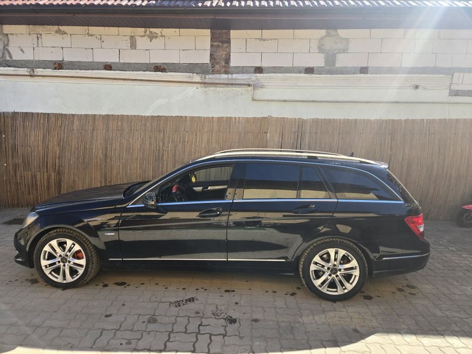 Vand mercedes C 220 cdi,automat
