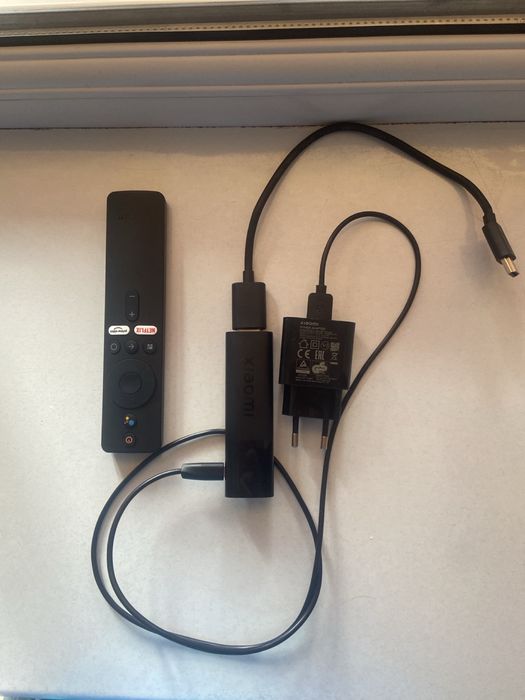 Продам Xiaomi Mi TV Stick