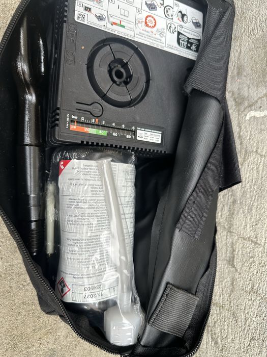 Компресори 12 волта и скоба