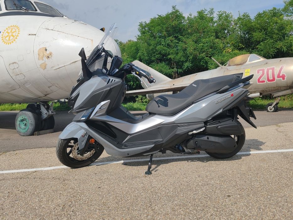 Sym Cruisym 300 ca nou 600km!!!