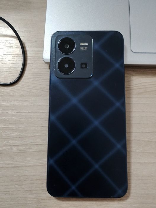 Vivo Y35  смартфон