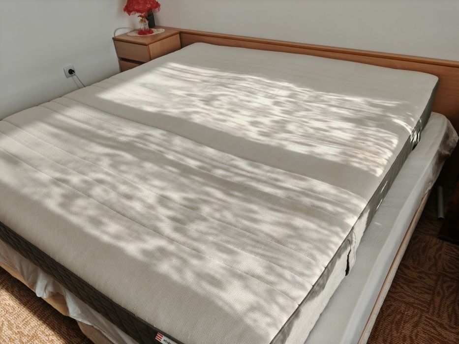 Двулицев матрак икея