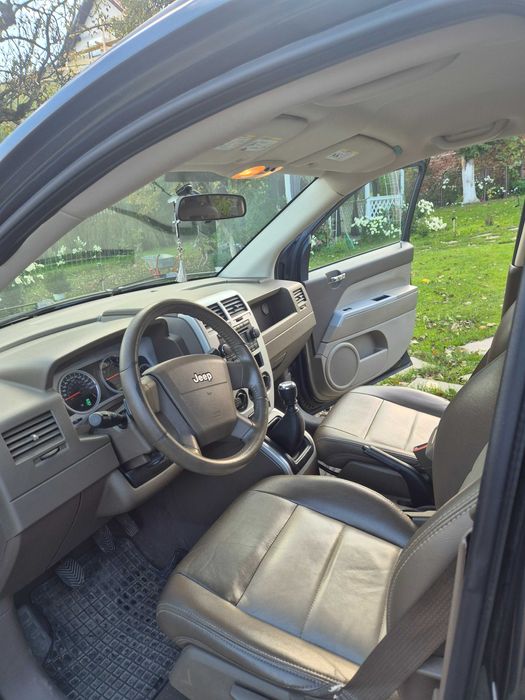 Autoturism Jeep Compass