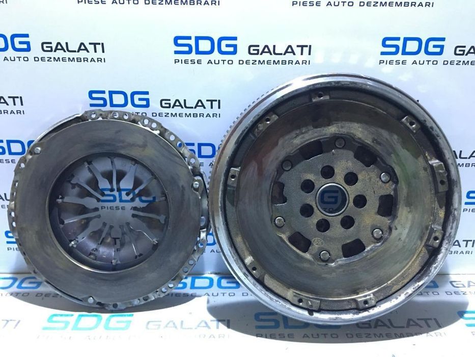 Kit Ambreiaj cu Volanta Masa Dubla si Placa Presiune Nissan Qashqai 1.5dCI 2006 - 2013