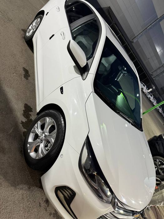 Onix premier plus sotiladi
