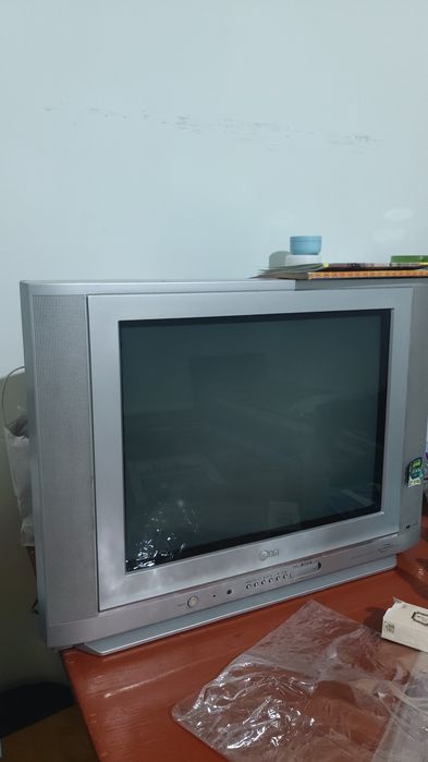 Телевизор сатылады бурынгы LG