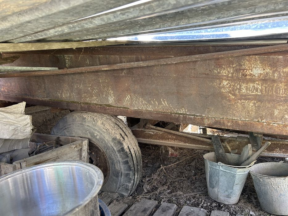 Тележка на трактор