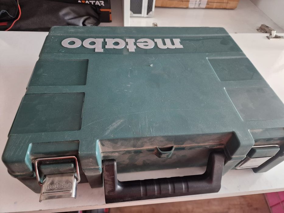 Дрель шуруповерт