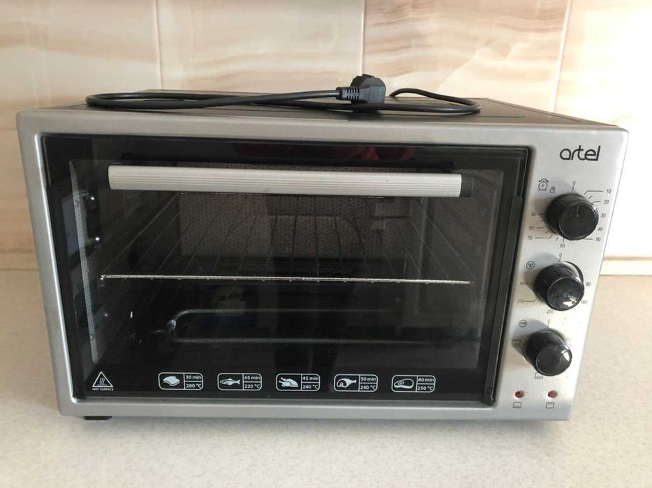 Духовой шкаф Artel