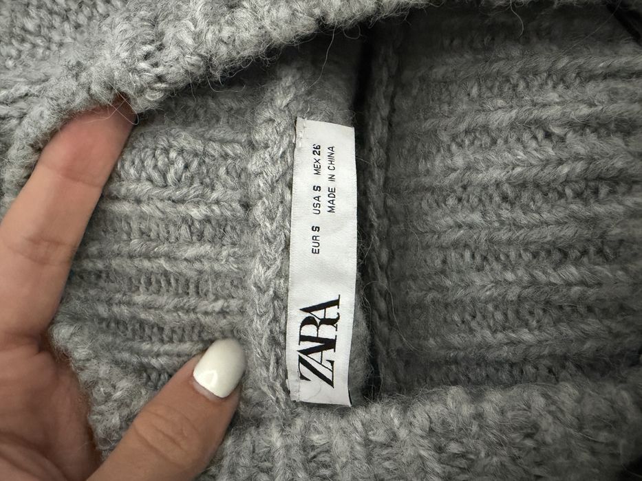 Зимен пуловер ZARA