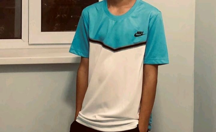 nike teech flice футболка