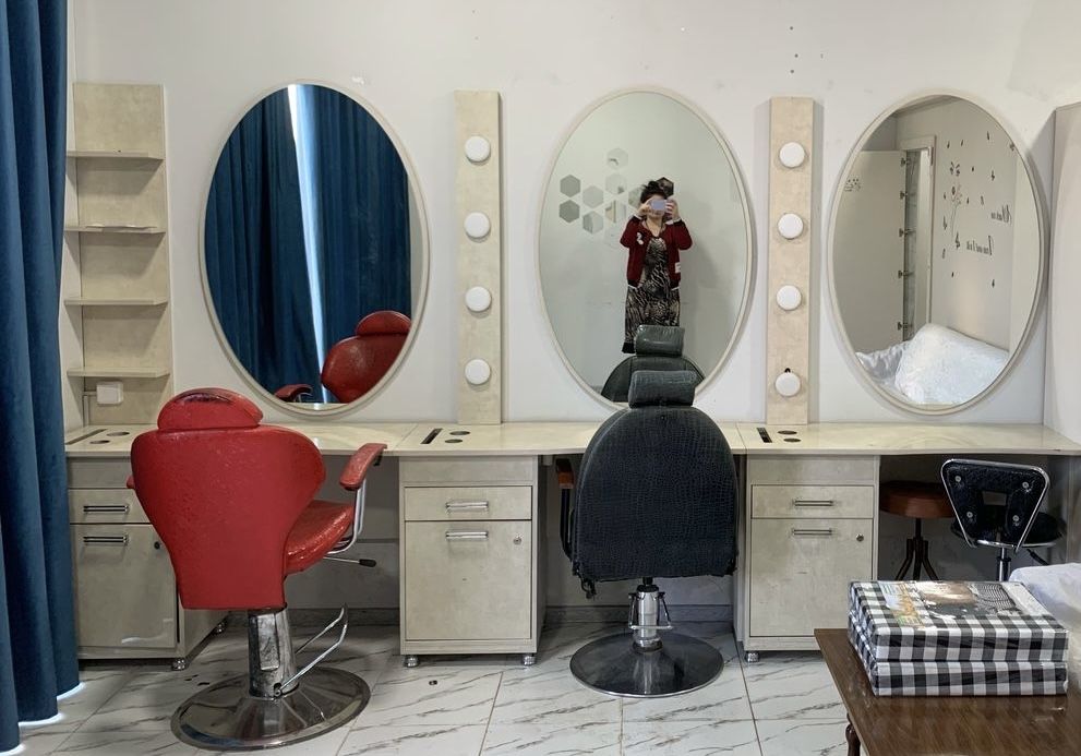 Salondagi jixozlar sifati zur narxlar keliwamz