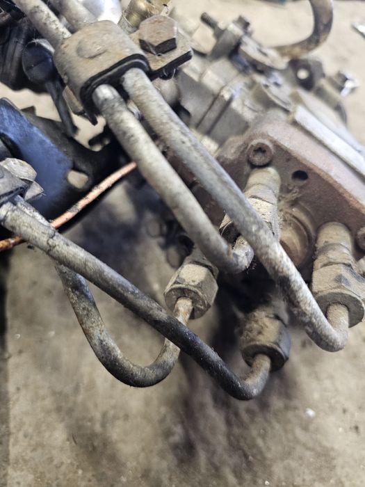 Pompa injectie ford fiesta 1.8 diesel cod:0460494218