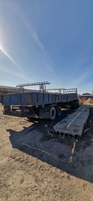 Камаз тягач с прицепом