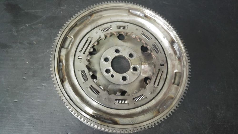 volanta masa simpla 1.5 b dhf vw golf 7 04e105266k