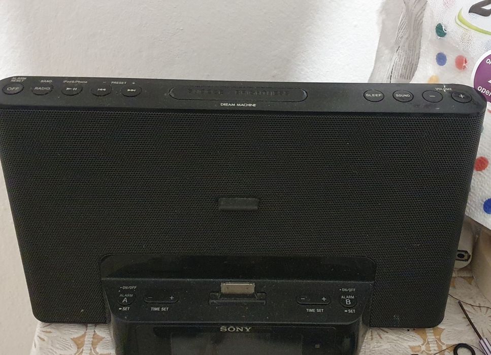 Sony -personal audio docking system