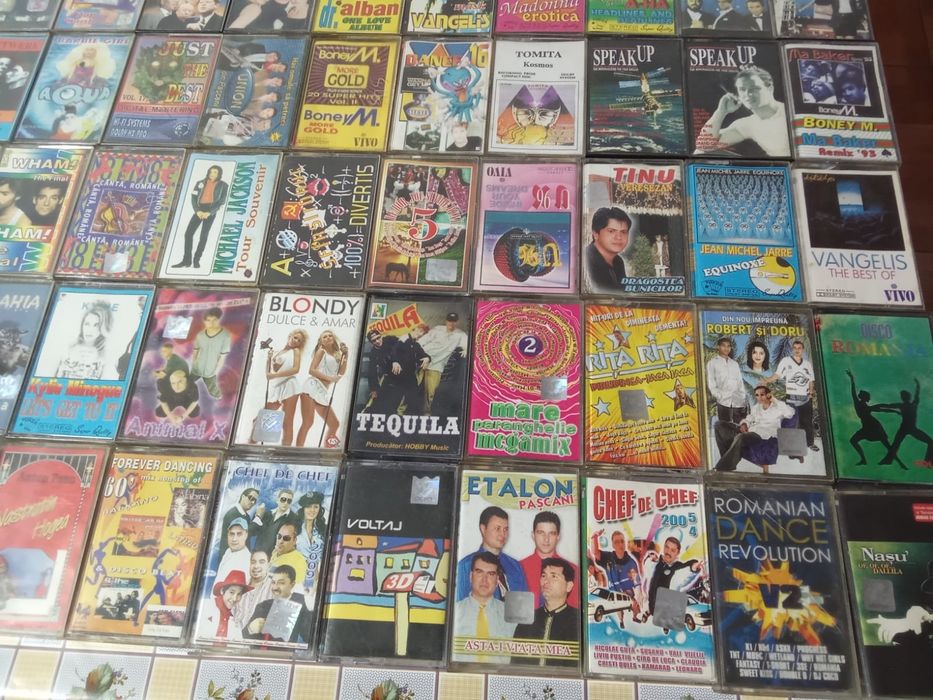 Casete cu manele populara +disco 420 de bucati