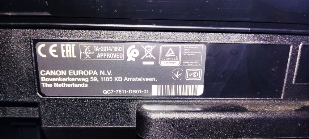 Принтер Canon.    .