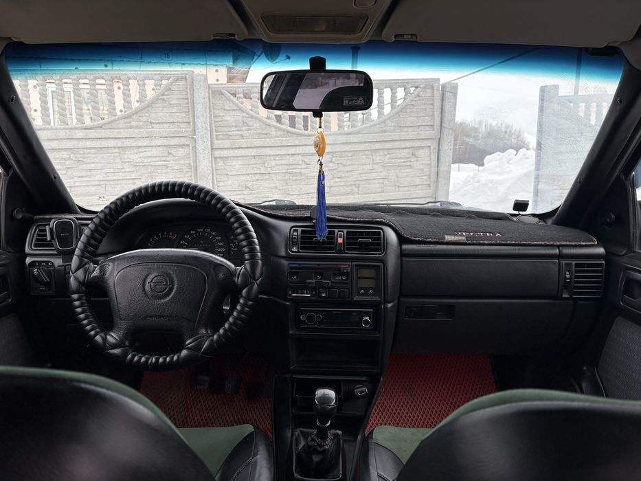 Опель вектра а продам