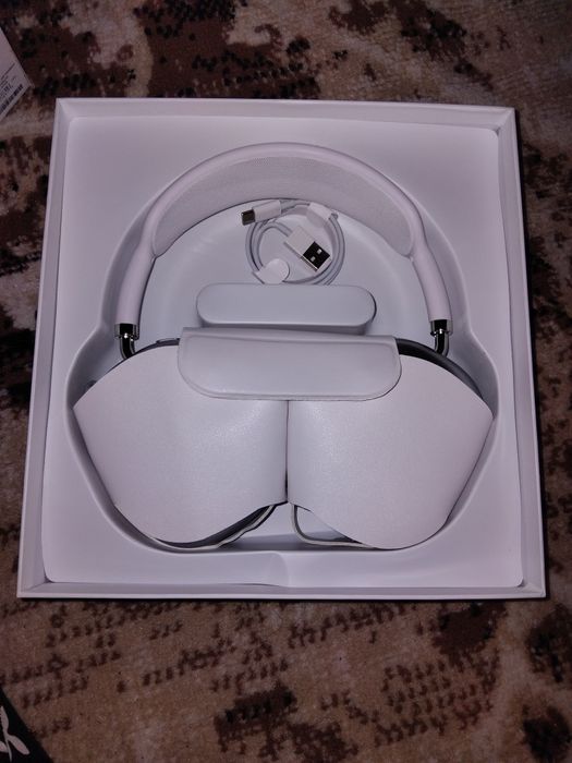 Наушники Airpods Max